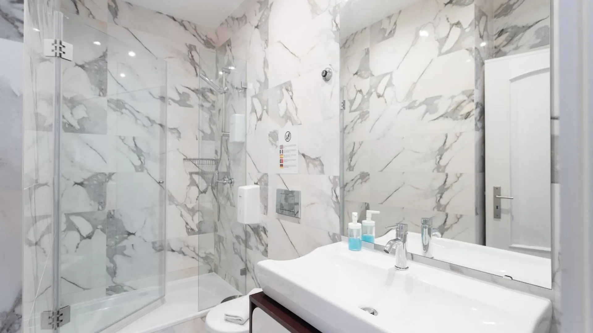 Santa Justa 24 Lisbon Downtown Apartment Portugal