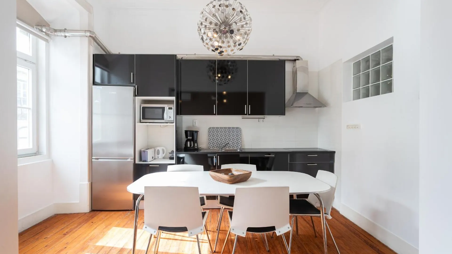 Santa Justa 24 Lisbon Downtown Apartment