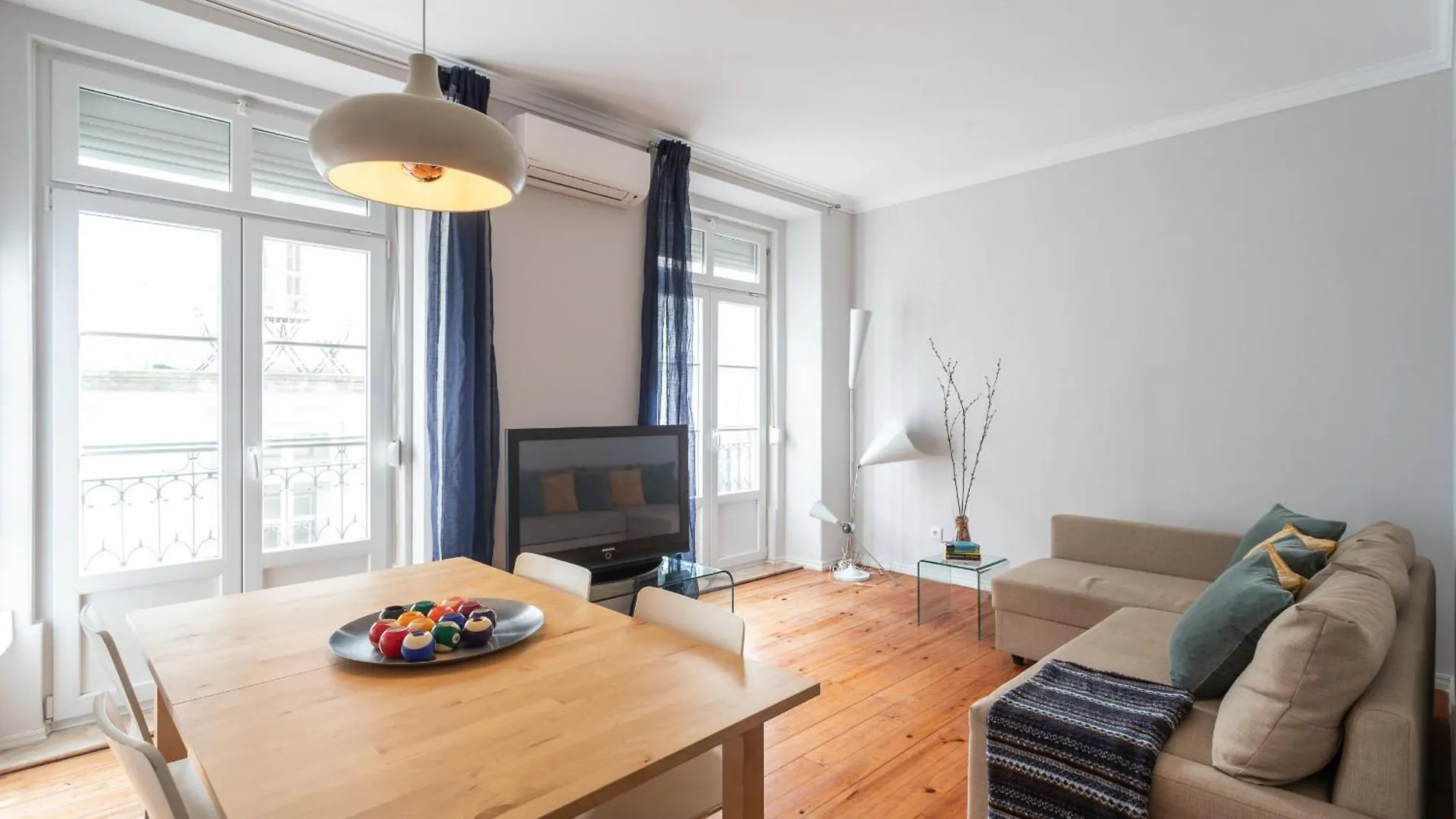 Santa Justa 24 Lisbon Downtown Apartment
