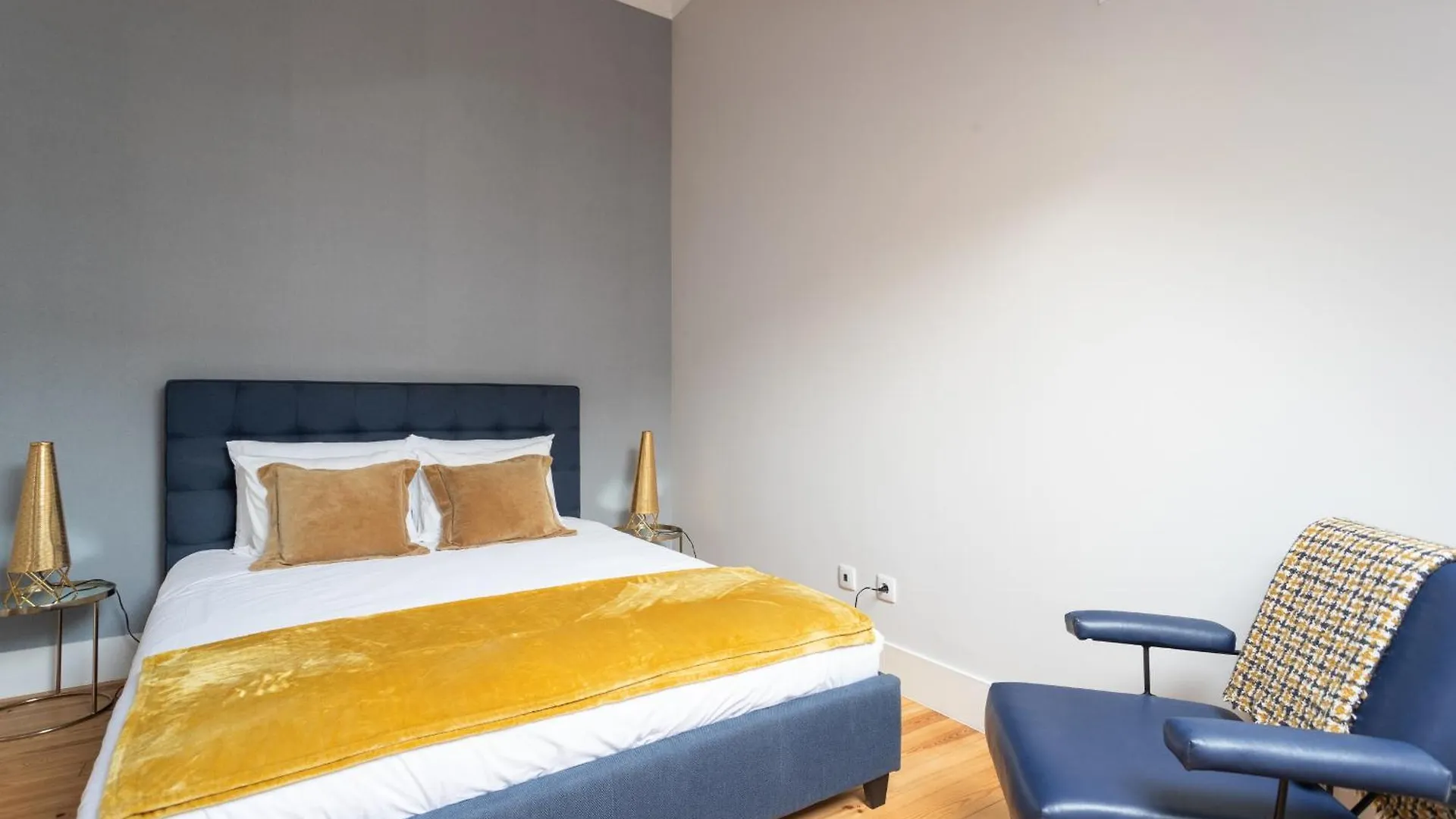 Santa Justa 24 Lisbon Downtown Apartment Portugal